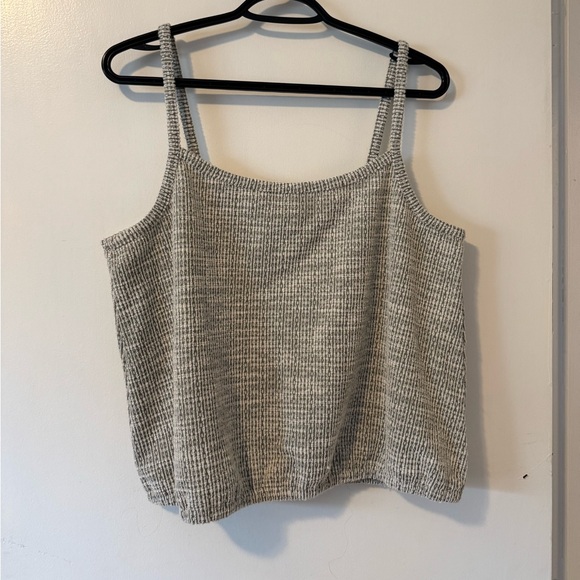 Loft Tank - Picture 1 of 3